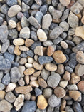 Cargar la imagen en la vista de la galería, Piedras de colores mesclados para decoraciones de exterior