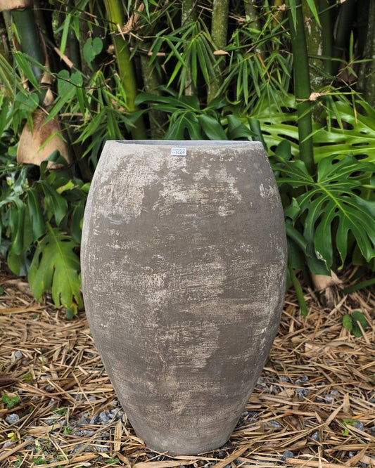 Matera de concreto con forma cónica gris – Concrete Decor