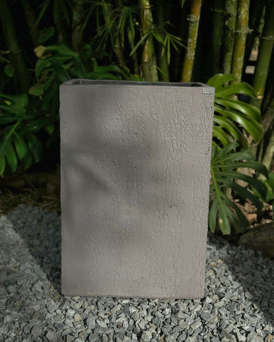 Matera alta tipo columna de concreto – Concrete Decor